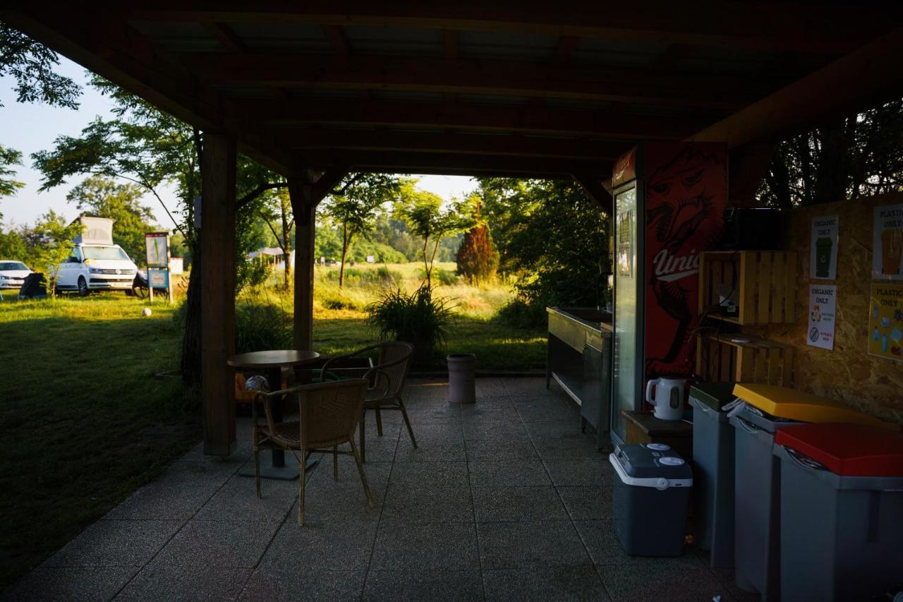 Hotel Camping @ Nogometni Golf Laibach Exterior foto